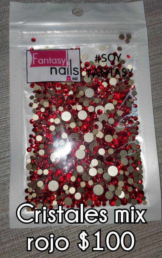Cristales rojos Fantasy Nails